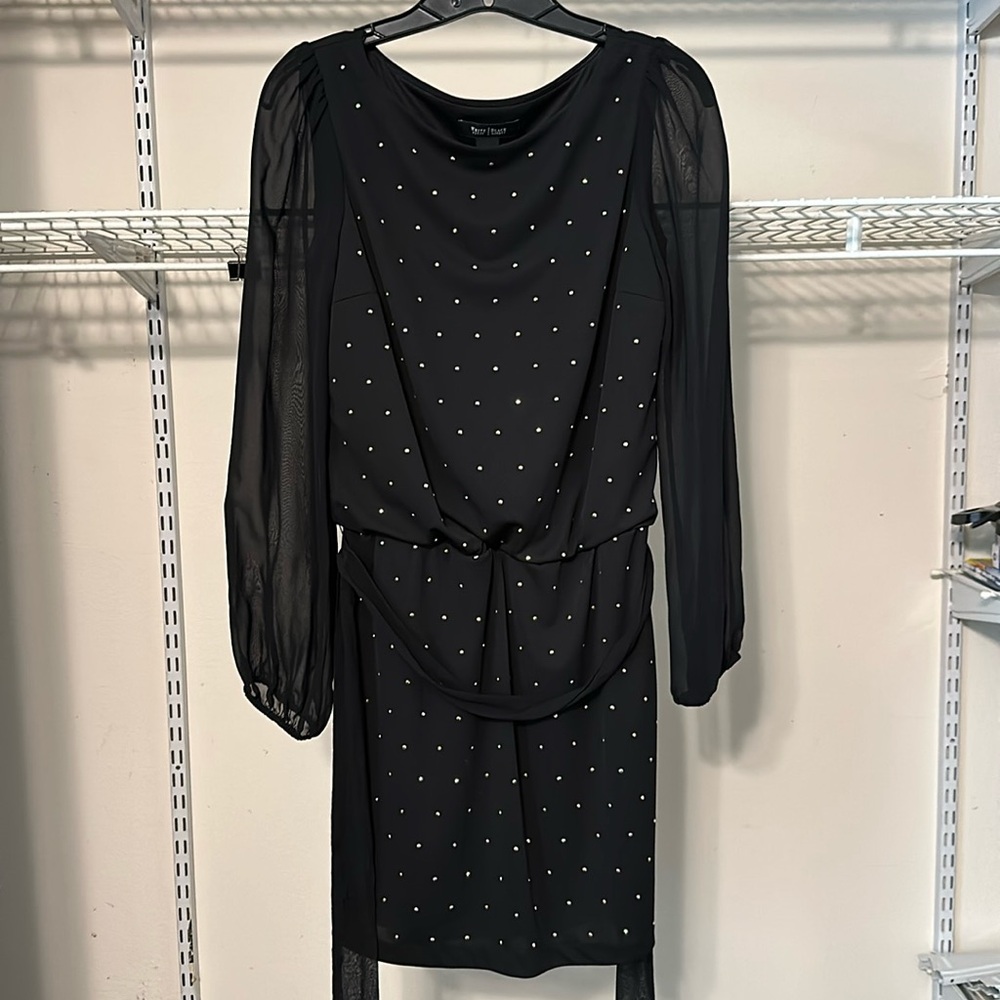 EUC White House Black Market dress
